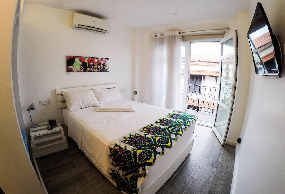 Gatto Blanco Party Hotel مدينة باناما المظهر الخارجي الصورة