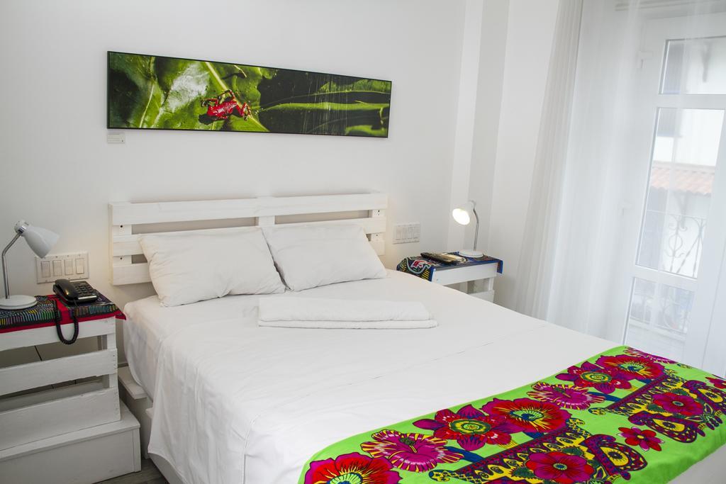 Gatto Blanco Party Hotel مدينة باناما المظهر الخارجي الصورة